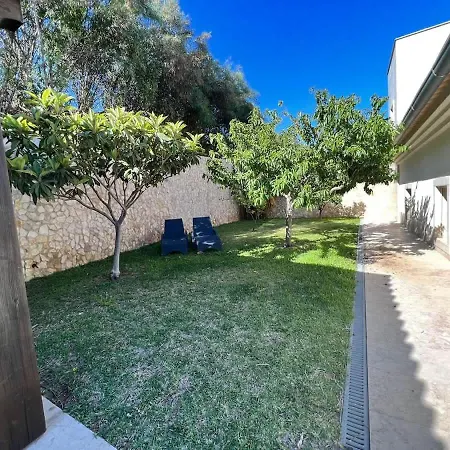 Pedra Luxe - Spacious Modern *