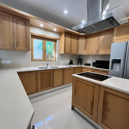 Willa Pedra Luxe - Spacious Modern *