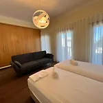 Villa Pedra Luxe - Spacious Modern