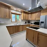 Villa Pedra Luxe - Spacious Modern *